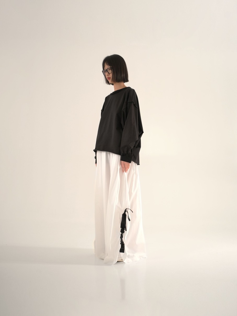 WENDYKEI Wide Sweater With Bat Sleeves