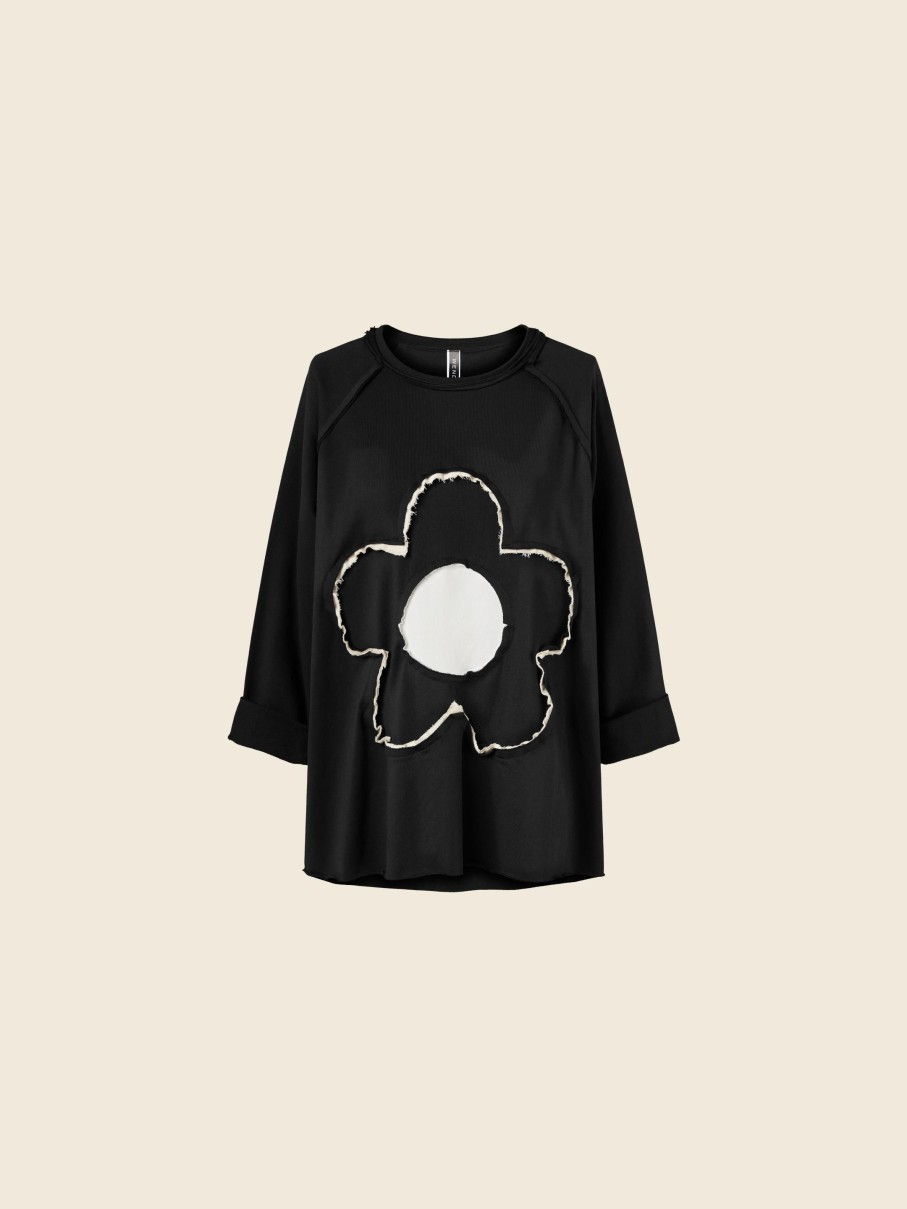 WENDYKEI T-Shirt With Flower Stitching