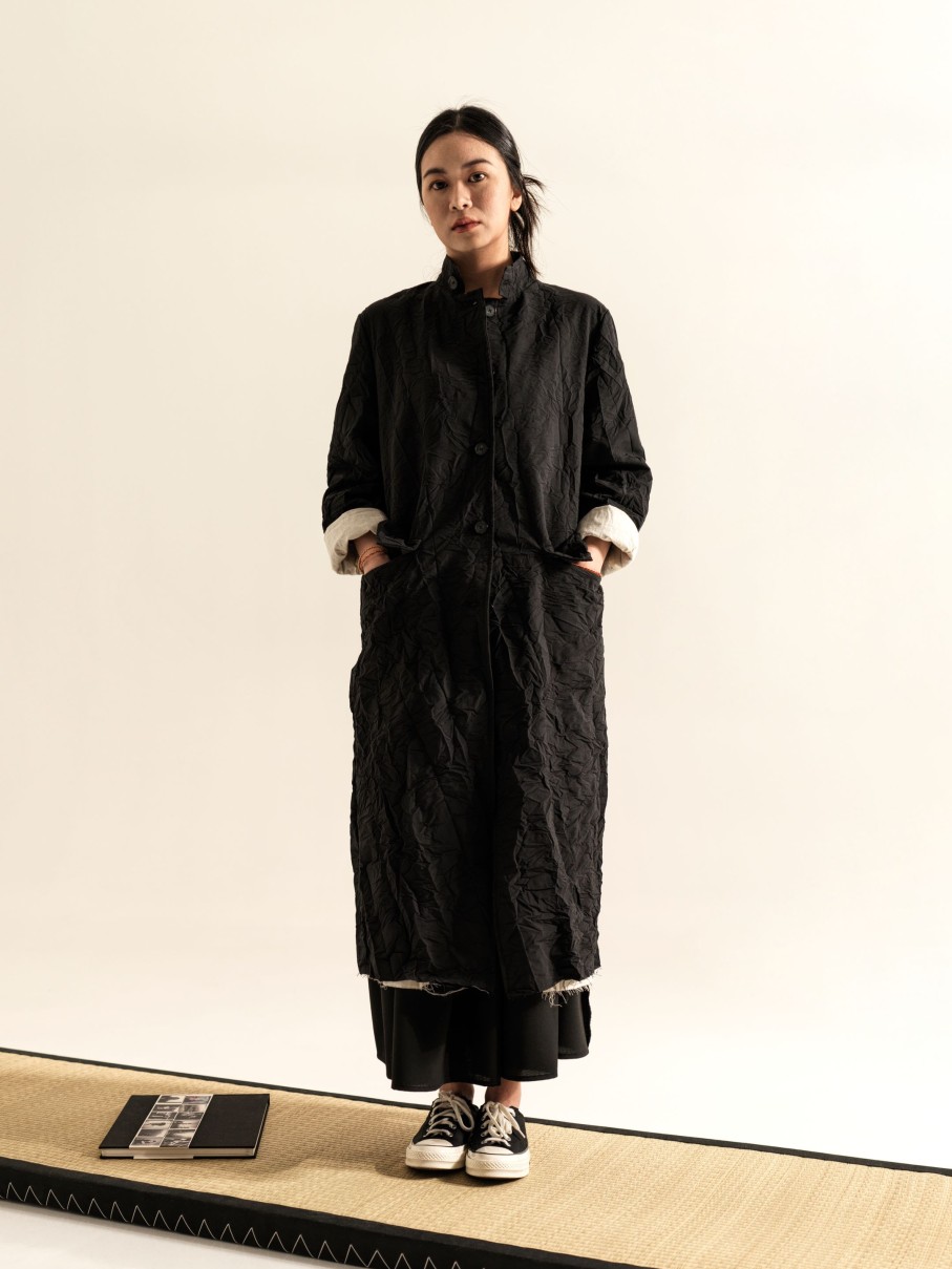 WENDYKEI Overcoat In Wrinkled Effect Fabric With Korean Collar